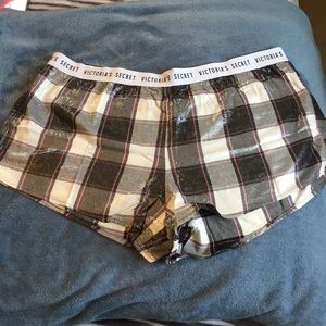 Victoria’s Secret woman’s plaid sleep boxers XL